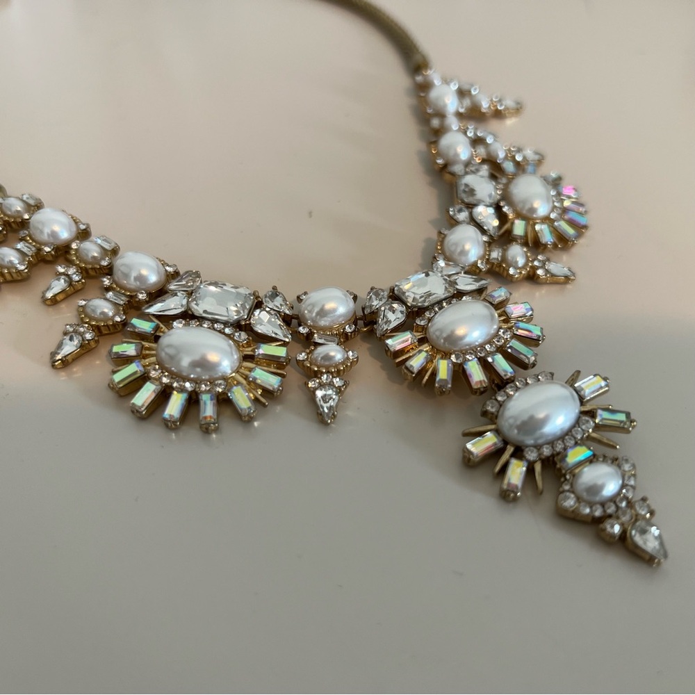 Gorgeous BR necklace!! Excellent condition!!🤩✨🤩